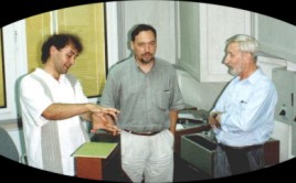 Podczas nagrywania Lokomotywy. Od prawej: Czesaw Lasota, Leszek Czerwiski, Piotr Salaber